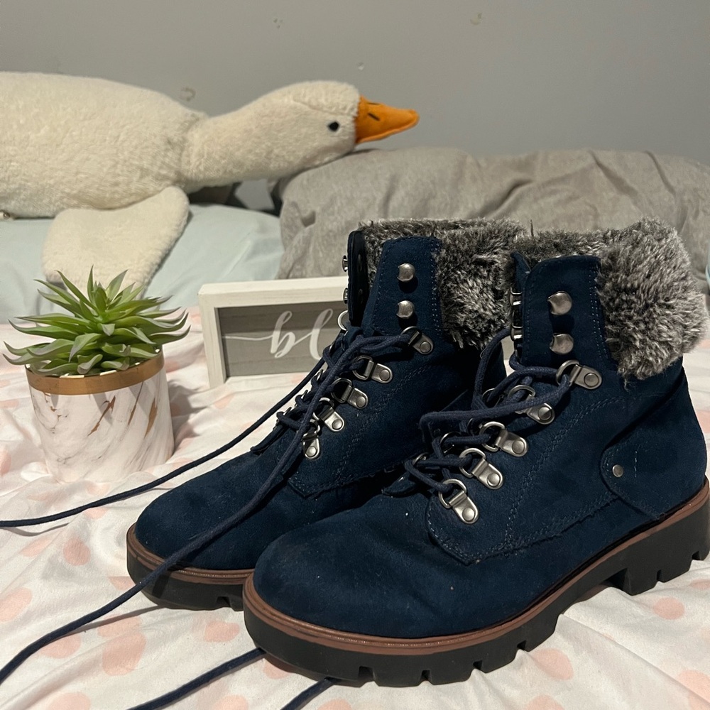 Bootique Navy Fur-Lined Winter Boots